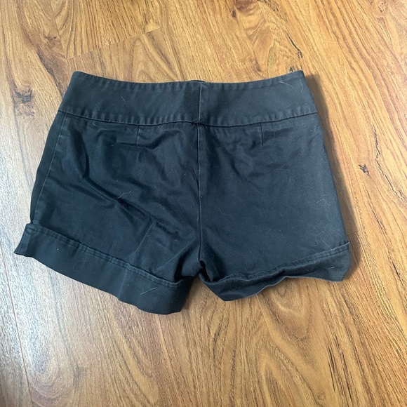 Le chateau black shorts - Picture 3 of 3